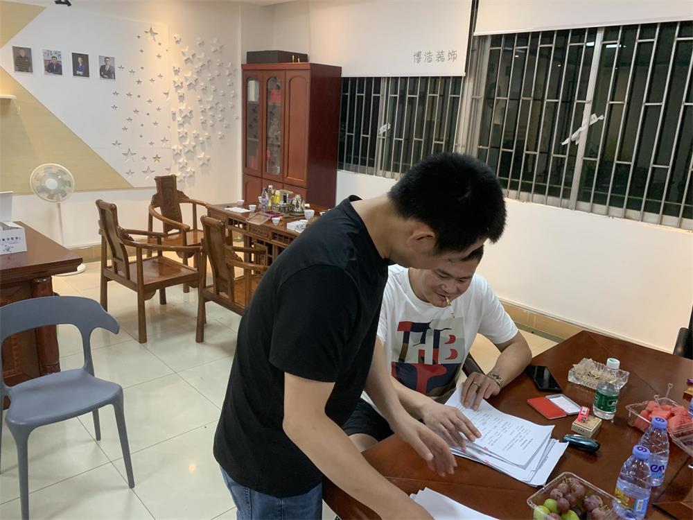 深圳市鄱阳商会┃以商养会终成行 鄱商整装再出发——深圳市鄱阳商会8月份会长会议召开(图4)